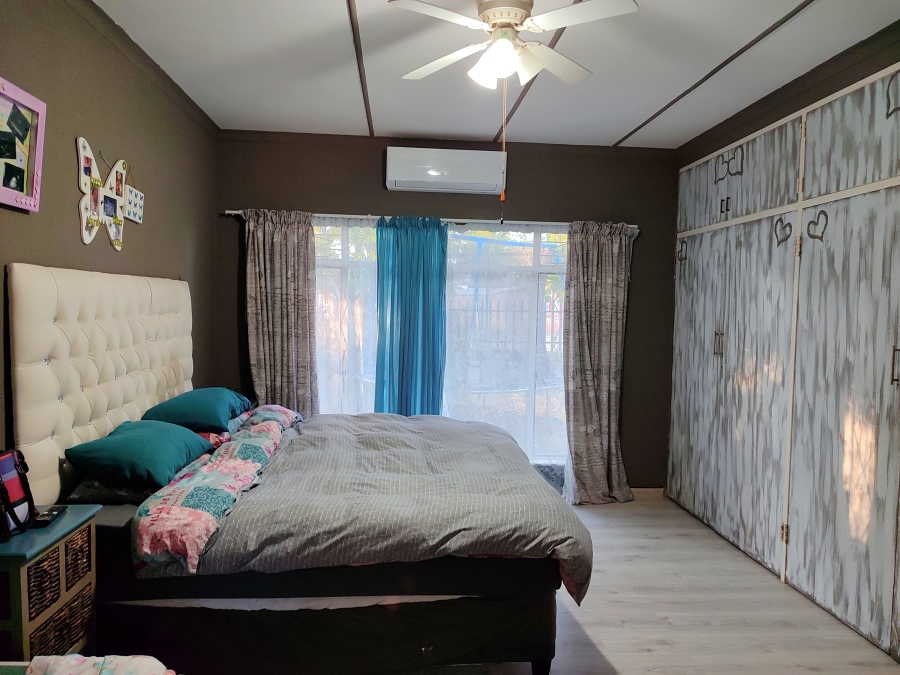 4 Bedroom Property for Sale in Stilfontein Ext 4 North West